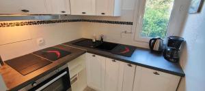 Garden studio 150 m from the beach