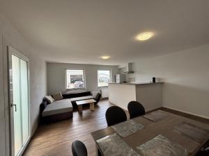 Monteurwohnung Kirschallee