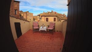 THE ROOF HOUSE - appartamento piazza grande
