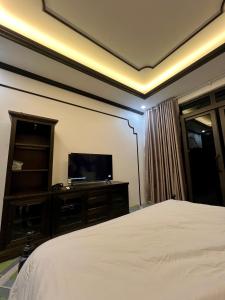 Venus Apartment Trung Phụng