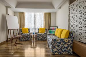 Mosaic Original, Mussoorie