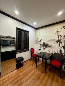 Venus Apartment Trung Phụng
