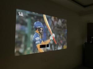 Mi Casa Amore - Cozy 2BHK with Projector