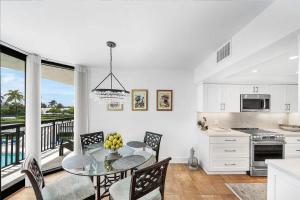 Stylish 2BR Coastal Residence