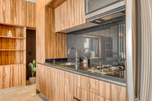 Luxury Studio - Pool - Revolution Monument View