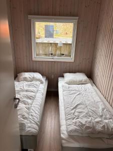 Sea View House with Sauna & Hot Tub for 8