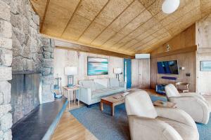 Curtis-Moulton Retreat