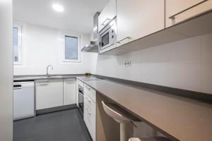 Vive nómada, Wi-Fi rápido, Gaudi, Sol y Tapas