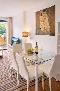 Creative Quarter Living 1BR Flat at Paintworks