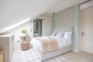 Premium Studio 14 at The Orange Door Little Venice