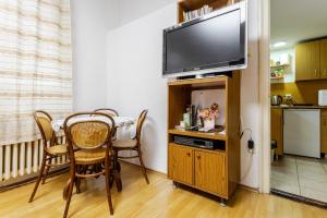 Knez Mihailova apartment, City center