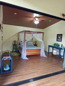 La Tigra Cabin Mountain View, Nature Trail