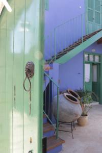 To Konatzi tis Marikas tzai tou Yianni