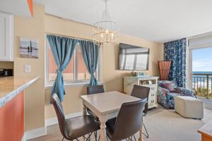 2 BR Oceanfront Condo in Bay Watch with Fitness Center Access in NMB