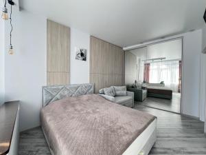 27 Pearl - The Breeze