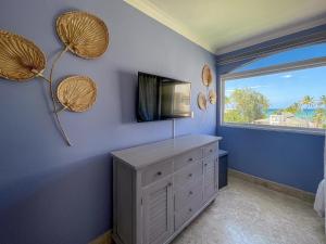 3 level PenthouseHOT TUBocean viewwalkable shop