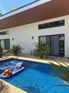 Casa Tranquila, private pool and close to Avellanas beach