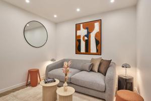 Modern Suite Center of Paris Montmartre