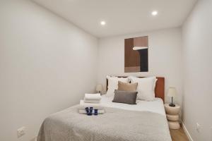 Modern Suite Center of Paris Montmartre