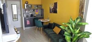 Sunny Loft at Gate of Old Nice