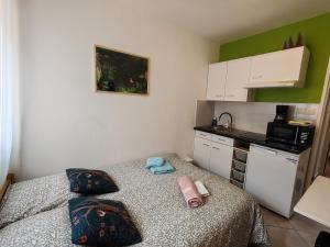 Tropique Studette Proche Tram Porte Jeune