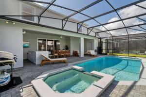 10 Bd 8 Ba Windsor Cay 16260 Sk