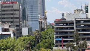 New apartment with iconic views and best location