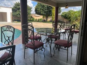 Purple Rose Boutique Hotel