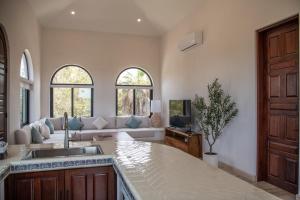 Hacienda Todos Los Santos