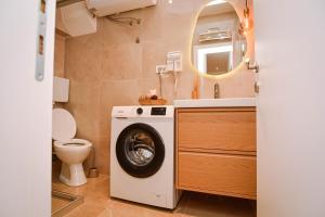 Michurin Apartment - free parking - near bus & train station