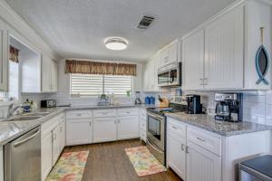 Canal-Front Home w Dock, 1 Mi to Sea Isle Beach!