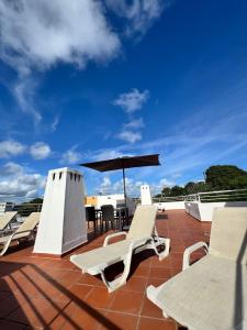 Casa Julio-Rooftop Terrace & Pool 5 Min to Beach