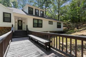Luxury 6BR Private Estate Spa Bath Theater 2 Acres