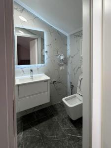 Rent Rooms Alvin - Luxury Apartments Near the Lake