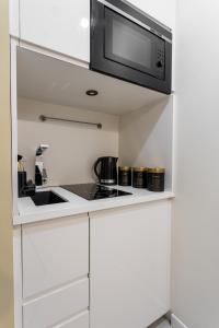 Golden Apartments Warsaw - Plac Konstytucji