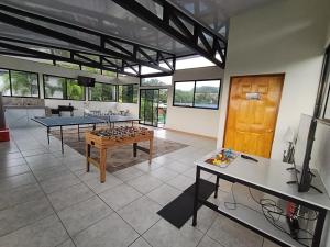 Villas Tiquicia