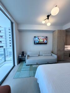 The Crosby at Miami Worldcenter Luxury Studios
