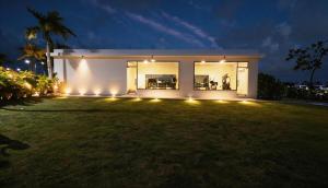 Panorama Lake 1 habitación piscina y gym