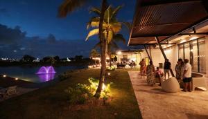 Panorama Lake 1 habitación piscina y gym