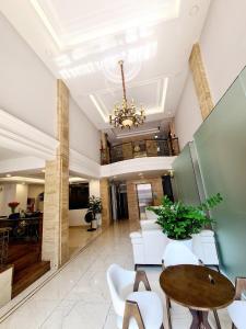 GreenStay Hotel & Apartment
