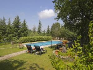 Escape to Vineyards, Elba