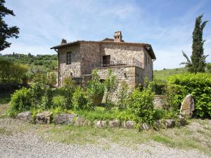 Pretty farmhouse with terrace