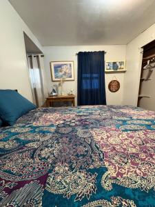 Doug and Cindys Bears Den