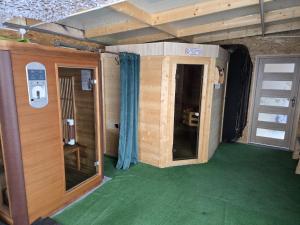 Comfortable holiday home, pool, sauna, jacuzzi