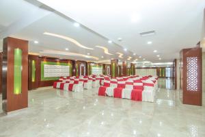 Hotel O Gratos Inn