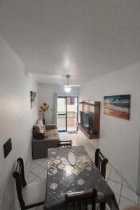 Apartamento Praia Ocian, 1 quadra da praia!