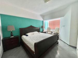 Comfortable apartment with pool, close to the beach