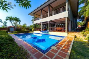 5BR Pool Villa-Close to Beach & City (CV5)