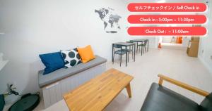 TRANSIT HOSTEL Cafe and Bar