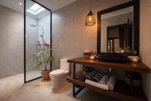 Villa Olive by DVH Luxe Retreats 3 Bedroom Tropical Pavilion Villa with Private Pool Canggu Bali